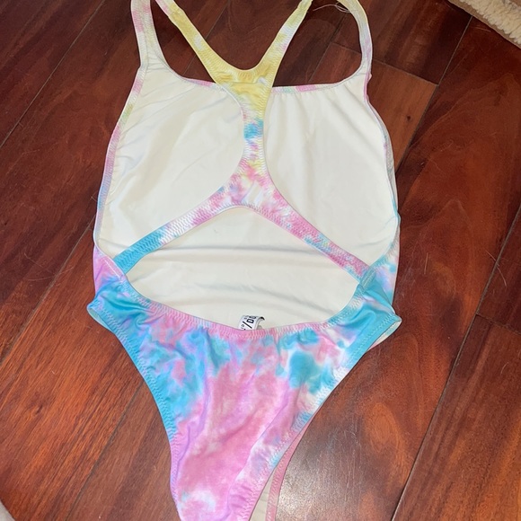 Re/Done x Solid Striped tie dye swimsuit - Picture 5 of 5